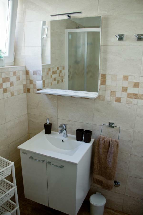 Apartmani Zoric Punat Kültér fotó